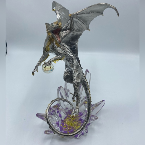 Dragon By Michael Whelan Franklin Mint “Dragon Guardian of the Crystal Cave” - Picture 1 of 6